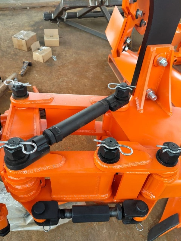 Плуг навесной оборотный 3/35 купить в Ростове-на-Дону – «БДН-АгроКубань», 7