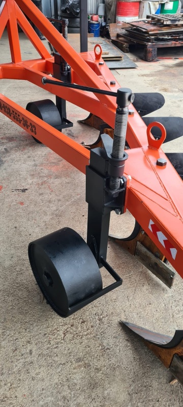 Плуг отвальный ПЛН 5-35 (5 корпусов) купить в Ростове-на-Дону – «БДН-АгроКубань», 7