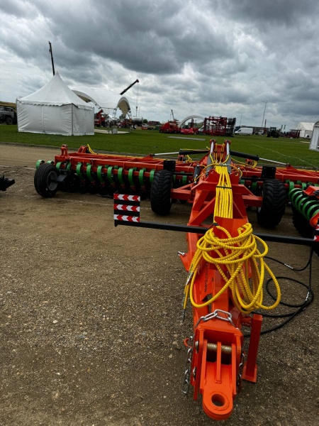Лущильник мульчировщик дисковый прицепной «АВРОРА» ЛД-8Л (евро-складывание) ЛАФЕТ купить в Ростове-на-Дону – «БДН-АгроКубань», 4
